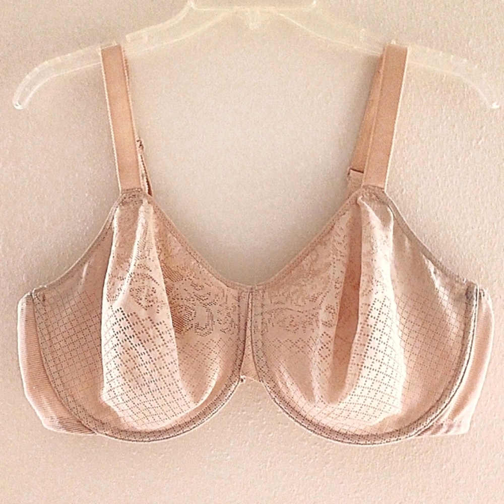 🍉🍉🍉Wacoal Visual Effect Minimer Bra, size 40DD